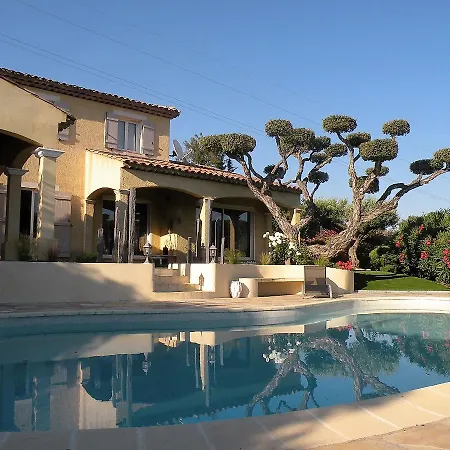 Villa Joseph *